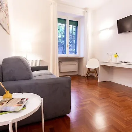 Poggioli House Up 4pp Policlinico Apartment