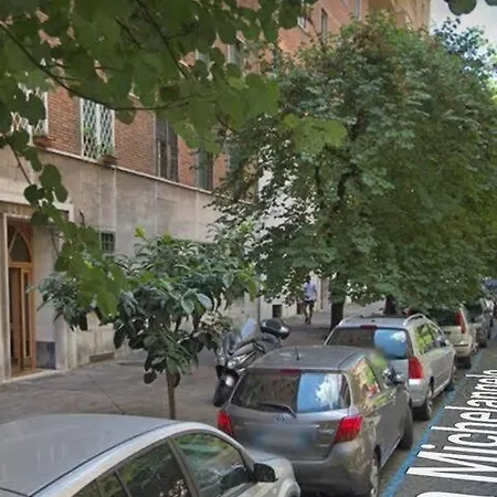 Poggioli House Up 4pp Policlinico Apartment *