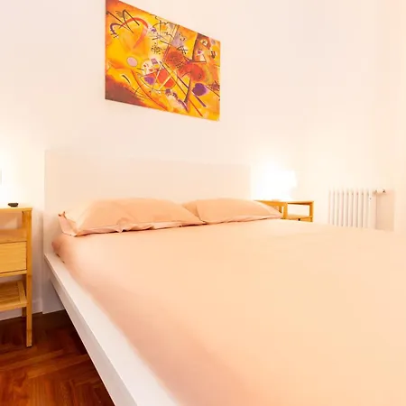 Poggioli House Up 4pp Policlinico Διαμέρισμα