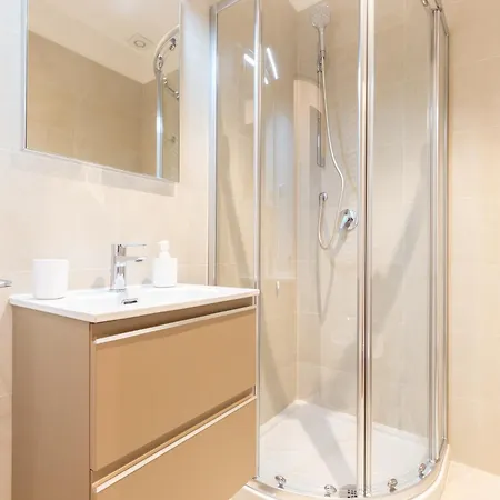 Apartment Poggioli House Up 4pp Policlinico *