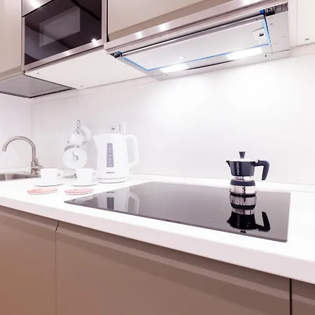 Apartment Poggioli House Up 4pp Policlinico Rome