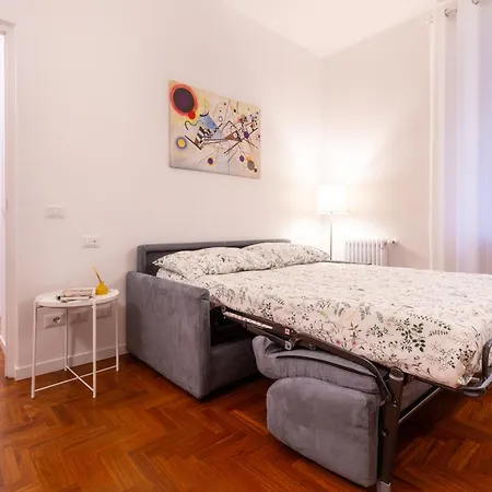 Apartment Poggioli House Up 4pp Policlinico Rome